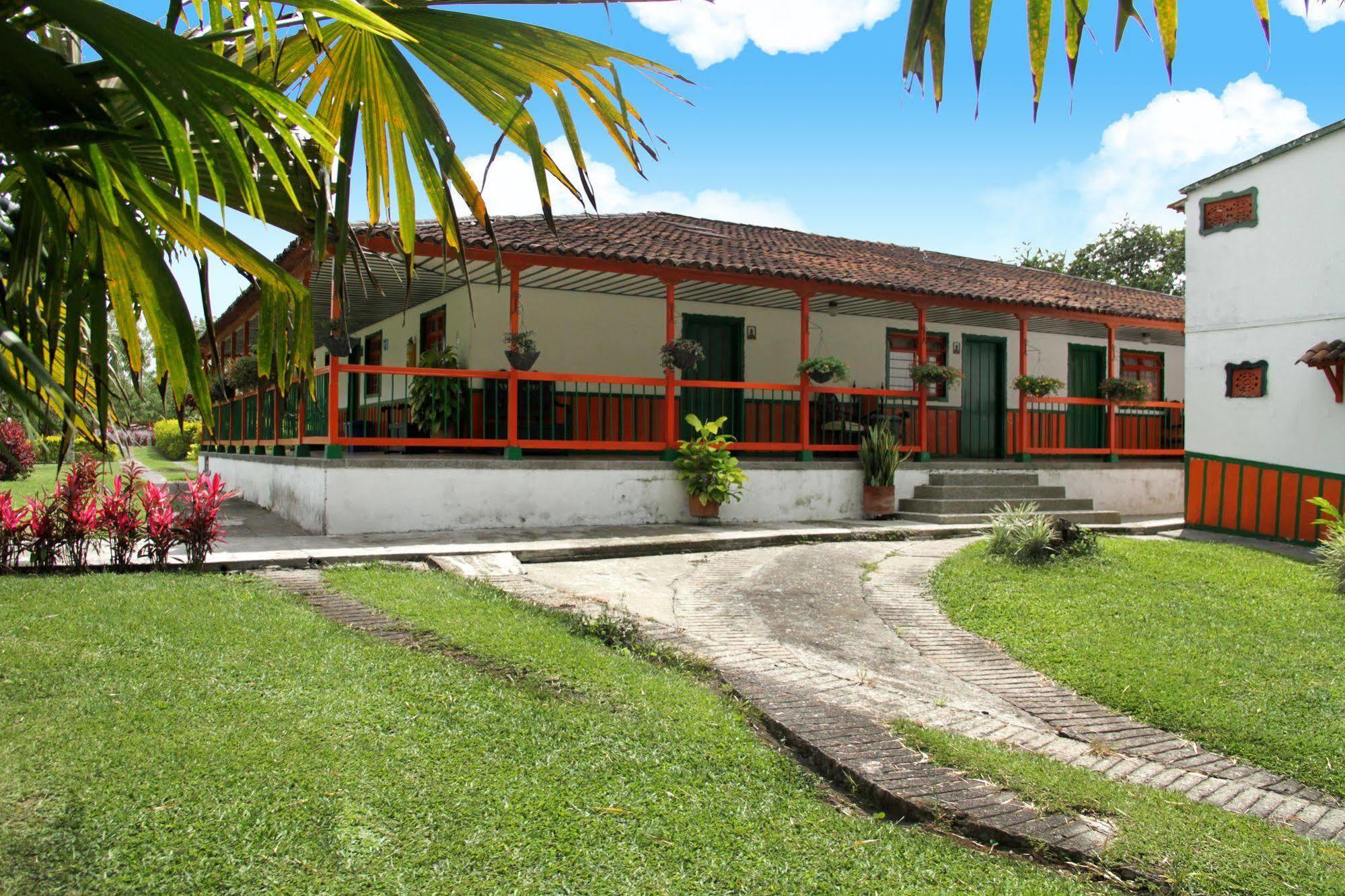 Hotel Campestre La Floresta Armenia  Esterno foto